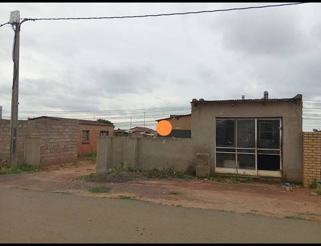 5 BEDROOM HOUSE FOR SALE IN ESSELEN PARK